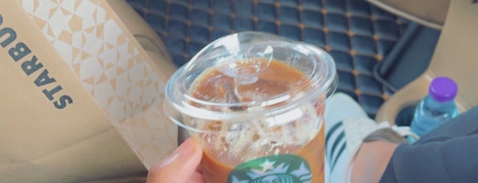 Starbucks is one of Ahmed-dh 님이 좋아한 장소.