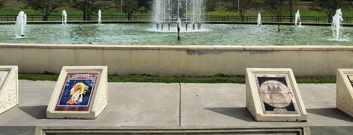 Mardi Gras Fountain is one of NOLA ⚜️.