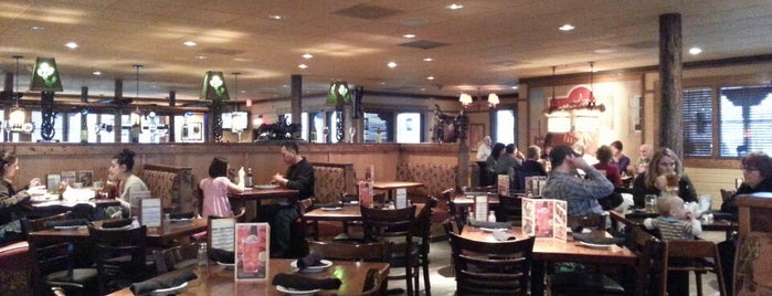 Lone Star Steakhouse & Saloon is one of Michaelさんのお気に入りスポット.