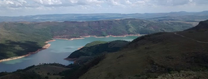 Mirante De Escarpas is one of Capitólio.