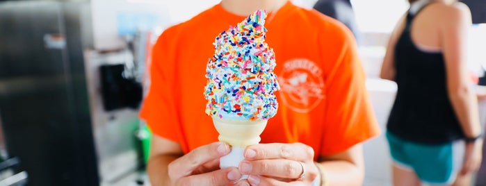 Tucker's Whippy Dip is one of jiresellさんのお気に入りスポット.