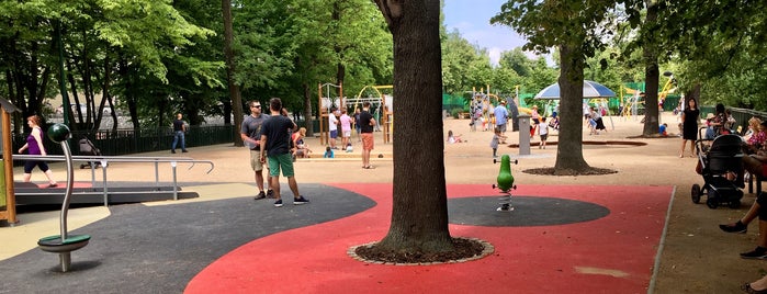 Dětský ostrov is one of Prague Playgrounds.