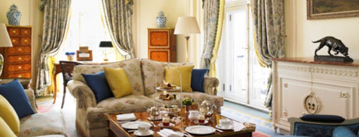 The Ritz London is one of Locais salvos de Vincent.