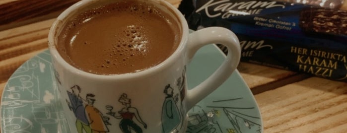 Number 1 Cafe is one of 'Daha ne kadar buraya geleceğim' mekanları.