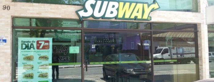 Subway is one of Lanches em Santos.