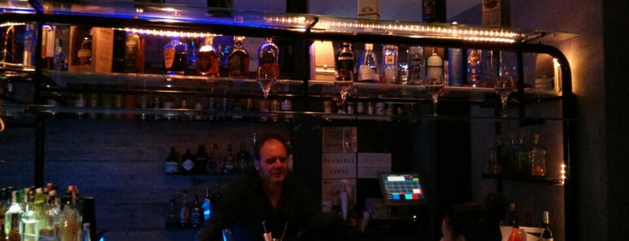 Brokers Bar is one of Josemi'nin Beğendiği Mekanlar.