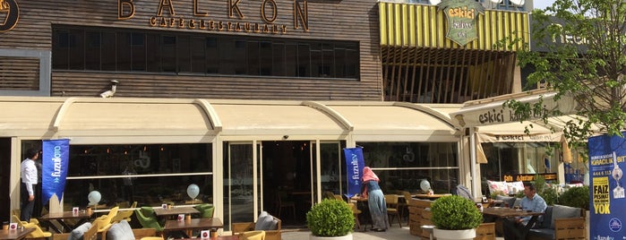 Balkon Cafe & Restaurant is one of Antep hamamları.