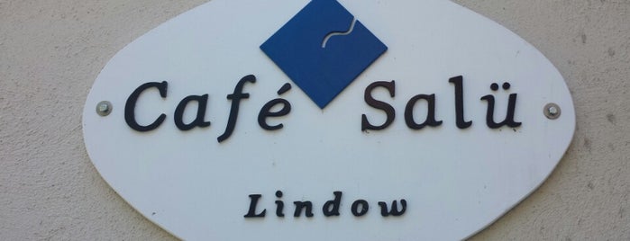 Café Salü is one of Lugares guardados de JayJay Jojo Joachim.