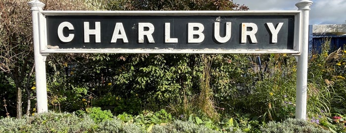 Charlbury Railway Station (CBY) is one of nonna.