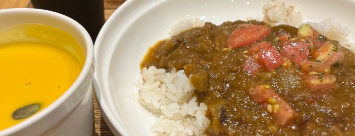Soup Stock Tokyo is one of Locais curtidos por leon师傅.