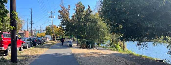 Burke-Gilman Trail (Fremont) is one of Lieux qui ont plu à Bill.