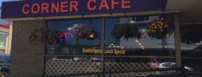 Corner Cafe is one of สถานที่ที่ Monse ถูกใจ.