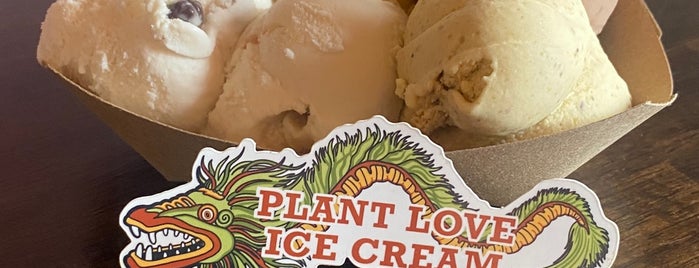 Plant+Love Ice Cream is one of Lieux qui ont plu à Justin.