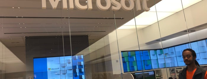 Microsoft Store is one of Guide to Atlanta's best spots.