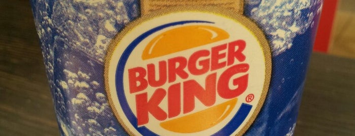 Burger King is one of Edneyさんのお気に入りスポット.