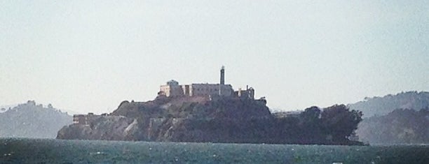 Isla de Alcatraz is one of My favoite places in USA.