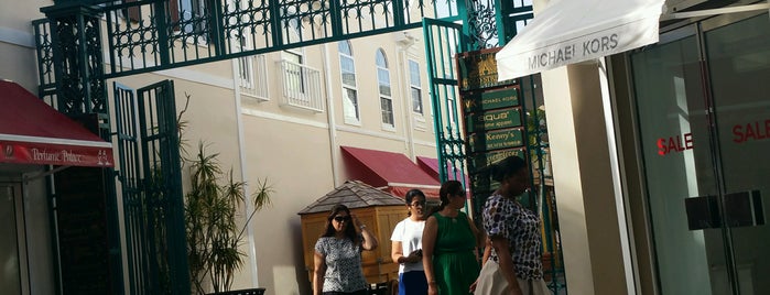 Front Street Cafe is one of Lugares favoritos de Polikarp.