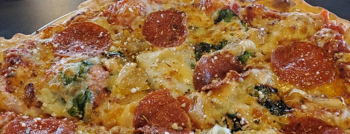 Pie Five Pizza is one of สถานที่ที่ Lori ถูกใจ.
