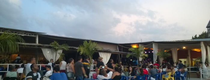 Los Piratas Algodoal Bar is one of noite.