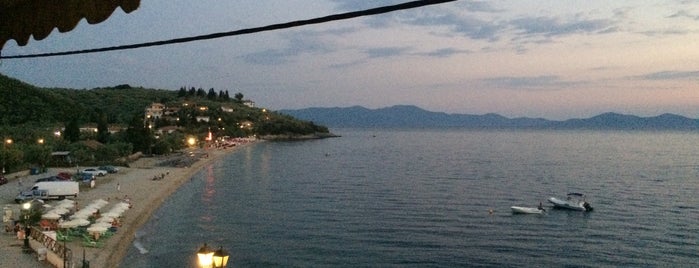 Maistrali is one of Τop hotels volos.