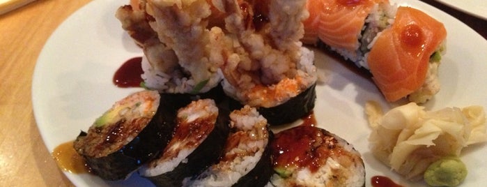 Tokyo Sushi Bar is one of Posti che sono piaciuti a Aidan.