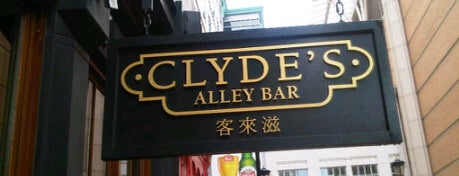 Clyde's of Gallery Place is one of The District.