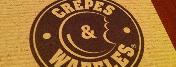 Crepes & Waffles is one of Locais curtidos por Gustavo.
