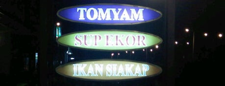 Restoran Tajri is one of Makan @ Melaka/N9/Johor #4.