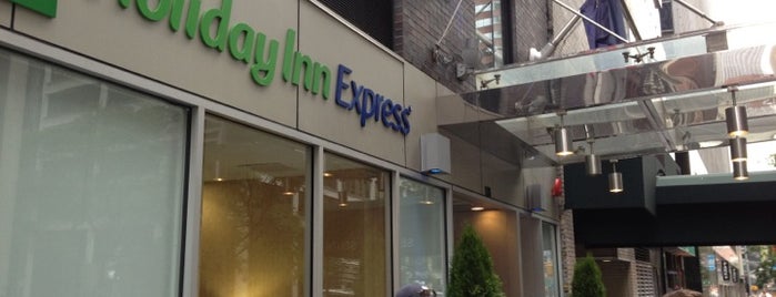Holiday Inn Express New York City-Wall Street is one of สถานที่ที่ Magnus ถูกใจ.