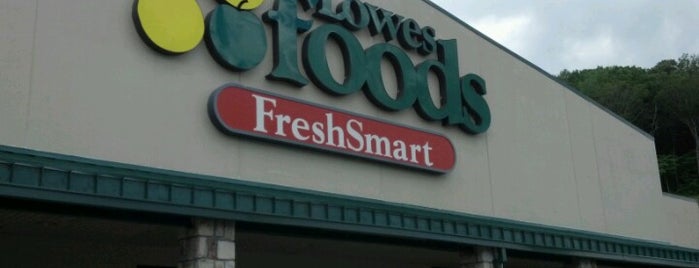 Lowes Foods is one of Orte, die Drew gefallen.