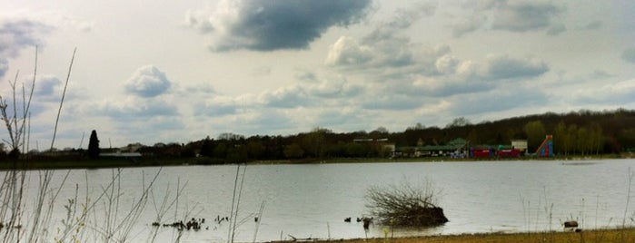 Ruislip Lido is one of Tired of London, Tired of Life (Jul-Dec).