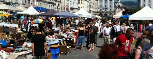Flohmarkt is one of Блоха в Европе.