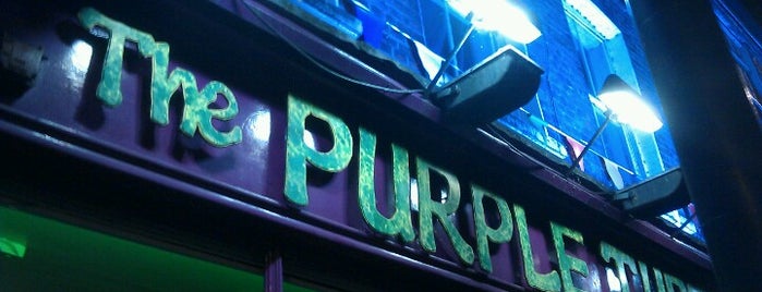The Purple Turtle is one of Lugares favoritos de Carl.