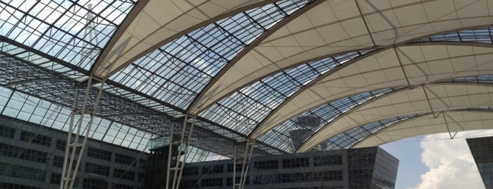 Munich Airport Franz Josef Strauss (MUC) is one of Monaco di Baviera.
