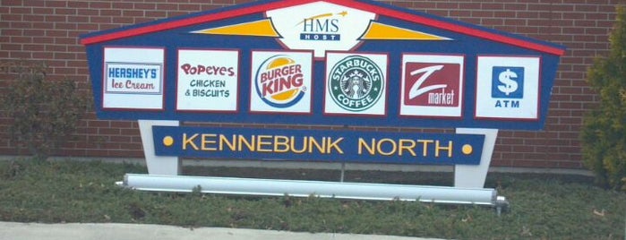 Kennebunk Service Plaza (Northbound) is one of Posti che sono piaciuti a Mike.