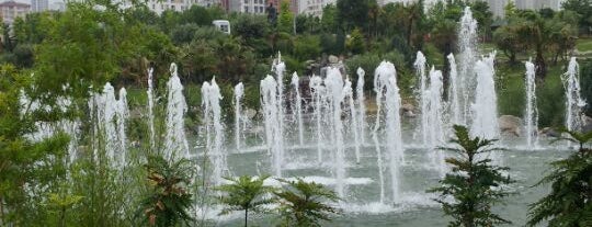 Gaziler Parkı is one of Tempat yang Disukai Adnan.