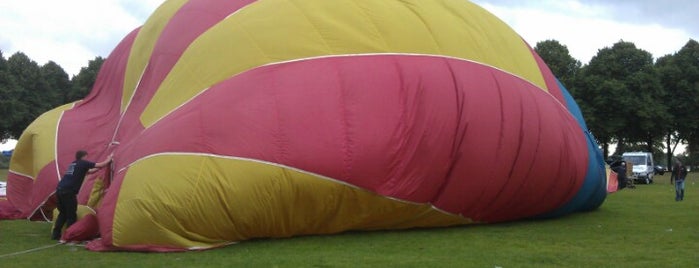 BAS Ballonvaart Den Bosch is one of Airports.