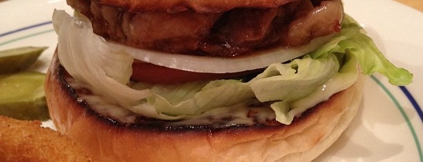 Hamburger and Cafe LAYER’S is one of nagoya.