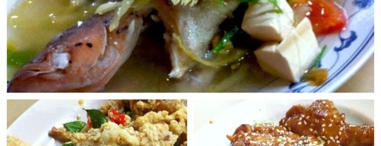 Hup Choon Eating House is one of Micheenli Guide: Popular Zichar in Singapore.