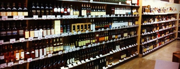 Beltramo's Wines and Spirits is one of Places To Try in SF + The Peninsula.