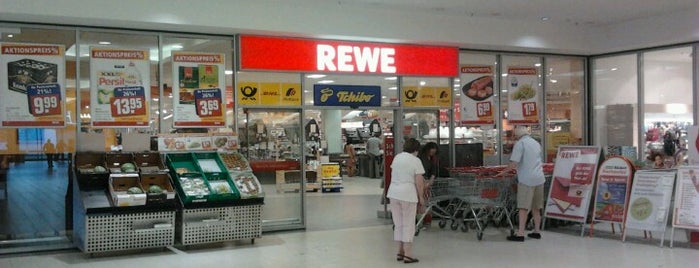 REWE is one of สถานที่ที่ Nataliia ถูกใจ.