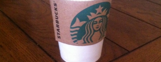 Starbucks is one of Locais curtidos por Paul.