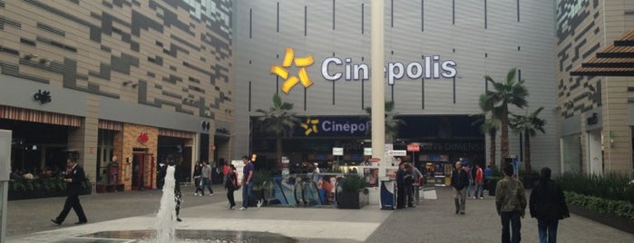 Paseo Acoxpa is one of Centros Comerciales.