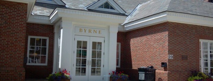 Byrne Dining Hall is one of Dartmouth.