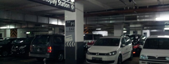 Car Park (Tempat Letak Kenderaan) is one of parking.
