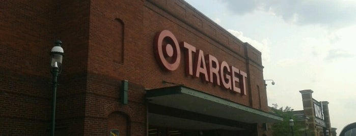 Target is one of Lieux qui ont plu à Jonathan.