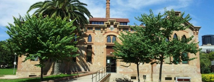 Edifici UNED is one of Barcelona.
