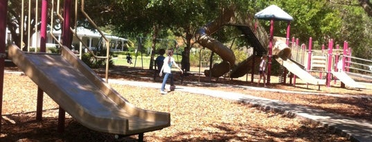Summerfield Community Park is one of Florida Key Places.