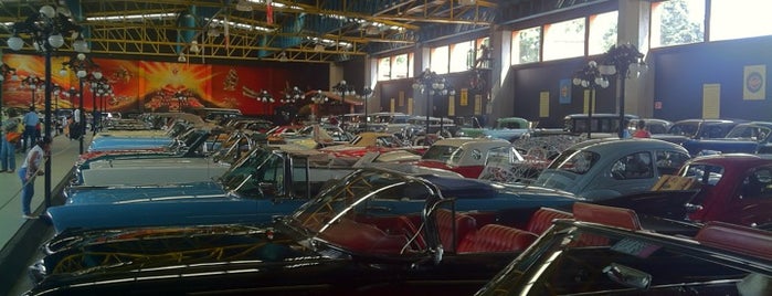 Museo del Automóvil is one of Galerías y Museos @ DF.