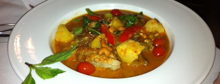 Hot Basil Thai Cuisine is one of Dinner Spots in KC.